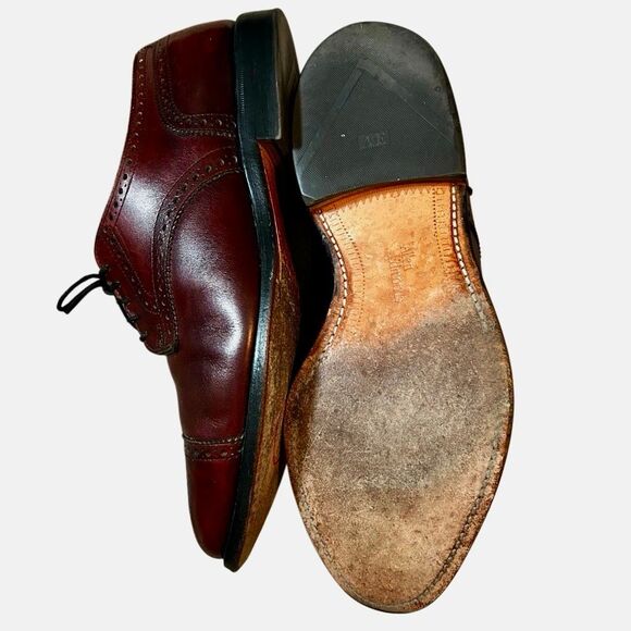 Allen Edmonds \
